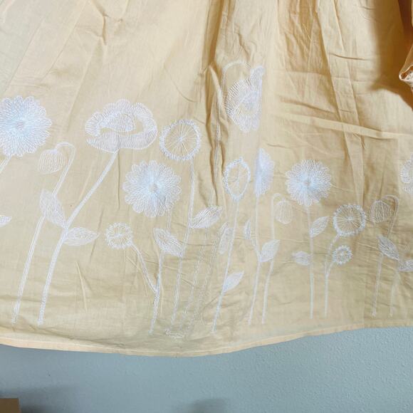 🍒 Black Tape Floral Embroidered Flowy Cotton Flutter-Sleeve Top Pale‎ Peach 2X - Picture 4 of 10